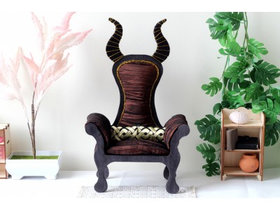 Devil chair