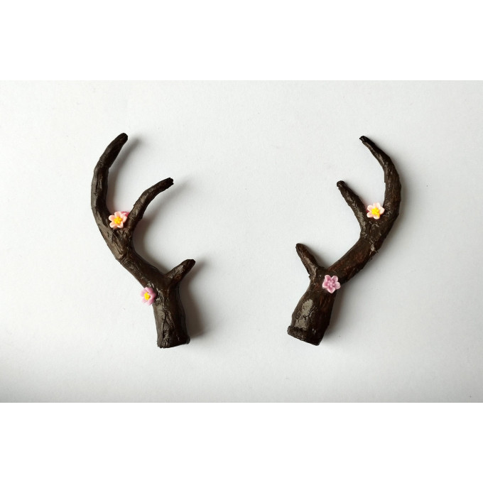 Miniature deer antlers on magnet tutorial. BJD dol
