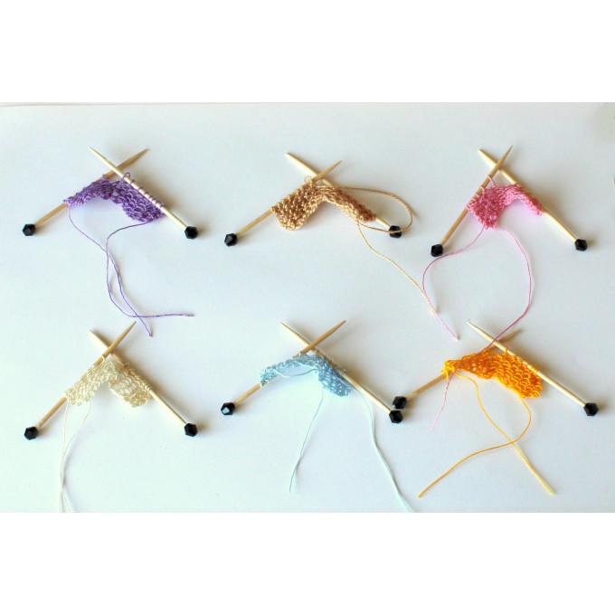 Miniature needles with knitting yarn tutorial PDF 
