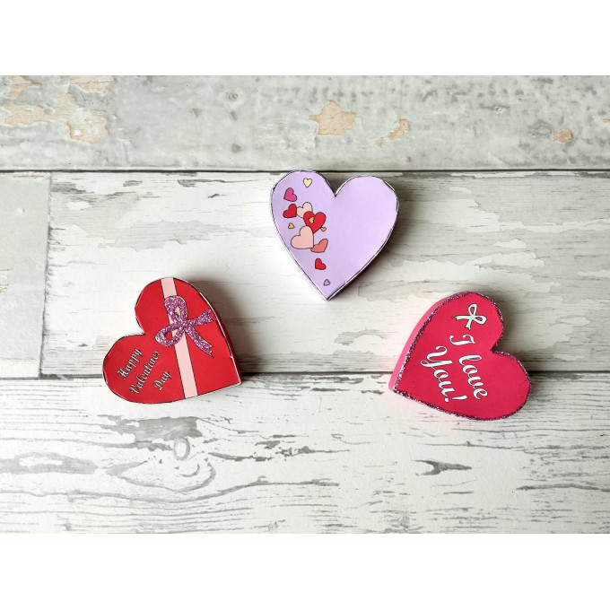Miniature Valentine day candy box heart shape 