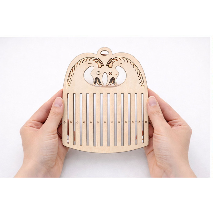 Rigid heddle loom with horse engraving digital file 